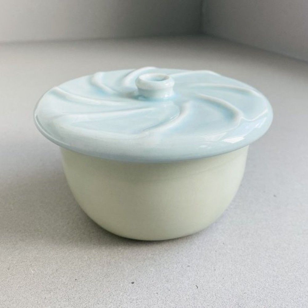 Mid Century Modern Light Green and Teal Glossy Ceramic Bowl with Lid, 5" D